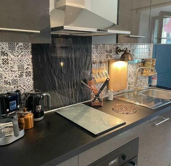 住宿加早餐  La Reynière