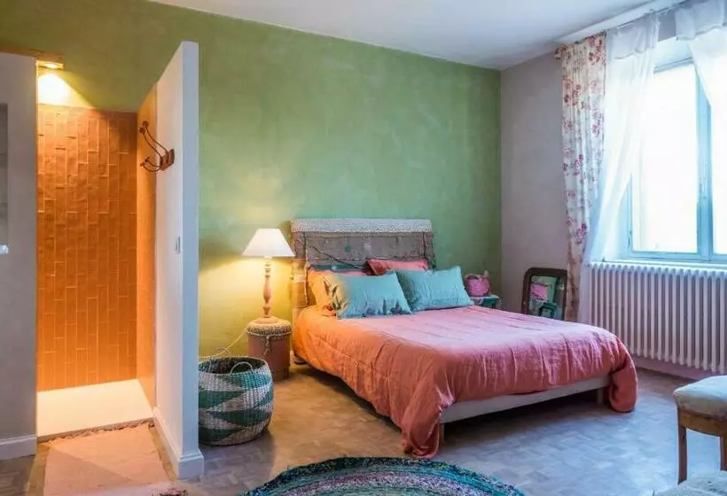 Aamiaismajoitus (B&B) Le Rucher Des Arts