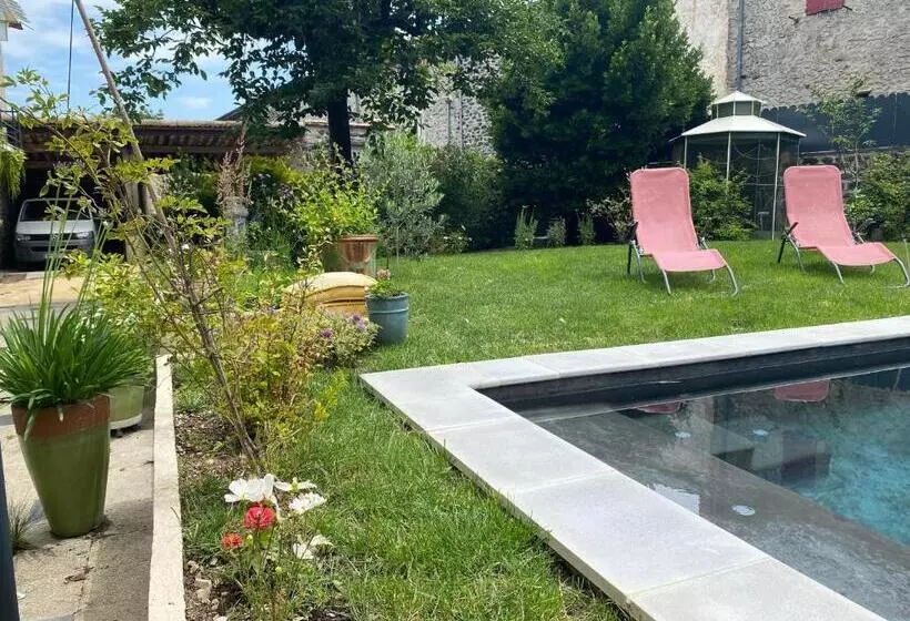 Aamiaismajoitus (B&B) Le Rucher Des Arts