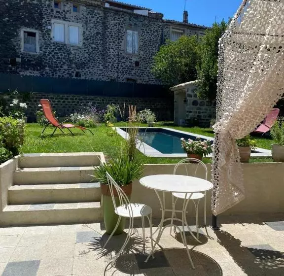 Aamiaismajoitus (B&B) Le Rucher Des Arts