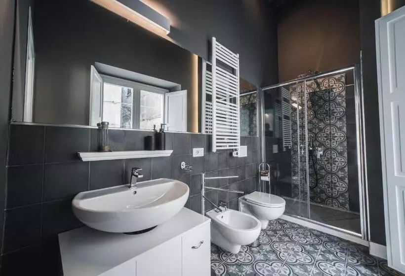 Palazzo Paladini Luxury Suites In The Heart Of The Old Town