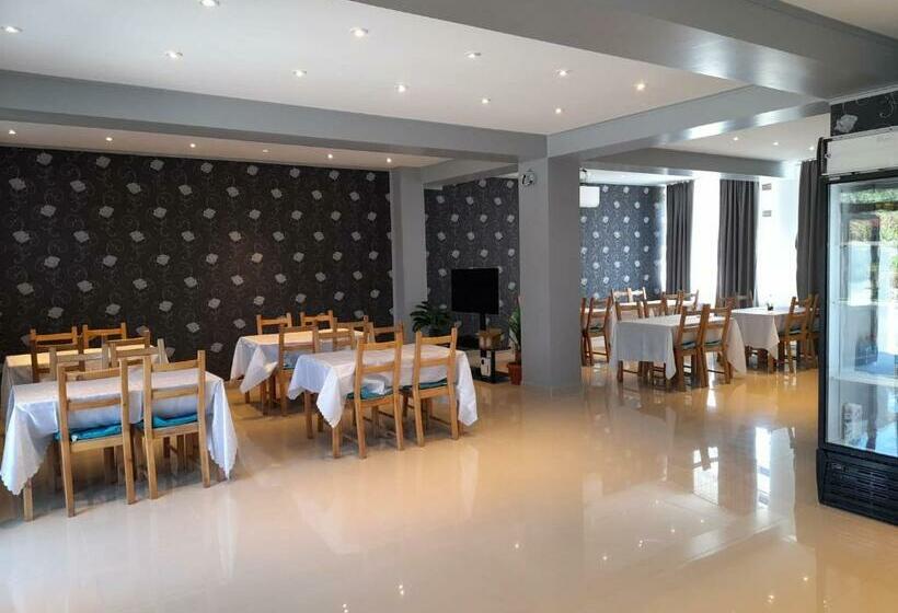 بنسيون Casa Florea