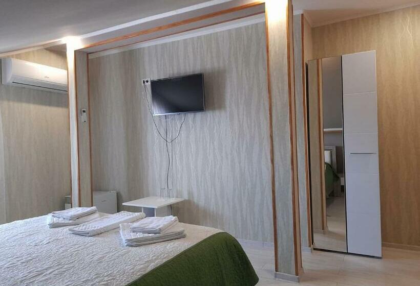 بنسيون Casa Florea