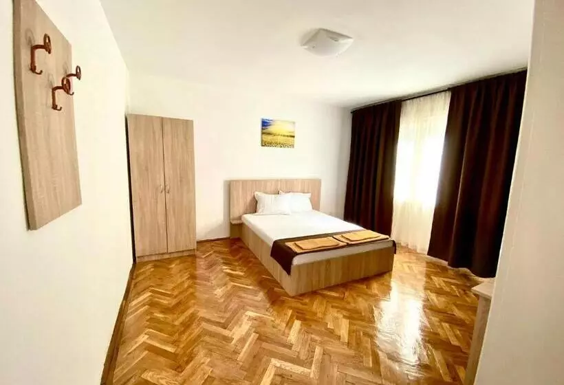 Pensiune Casa Roxamy