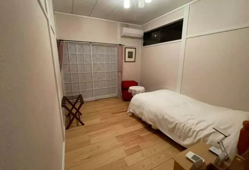 ペンション B&b Ladies Only Grape Mama Peach Room   Vacation Stay 11708