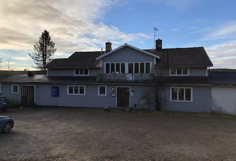 ユースホステル Berggårdens Gästgiveri