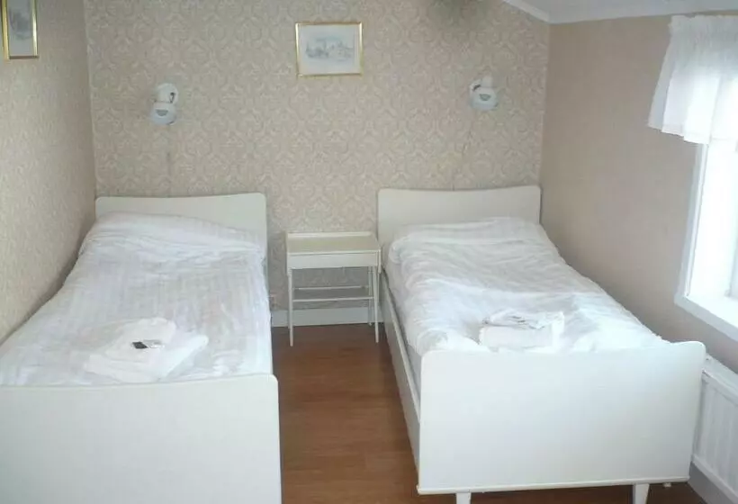 ユースホステル Berggårdens Gästgiveri