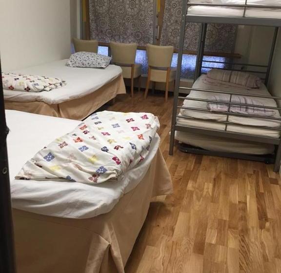 تختخواب و صبحانه 3 Star Hostel