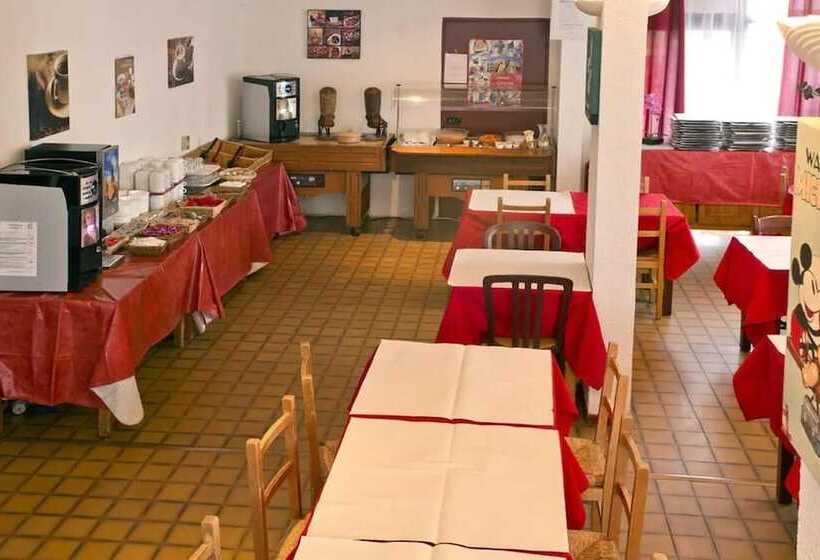 Hipotel Marne La Vallée