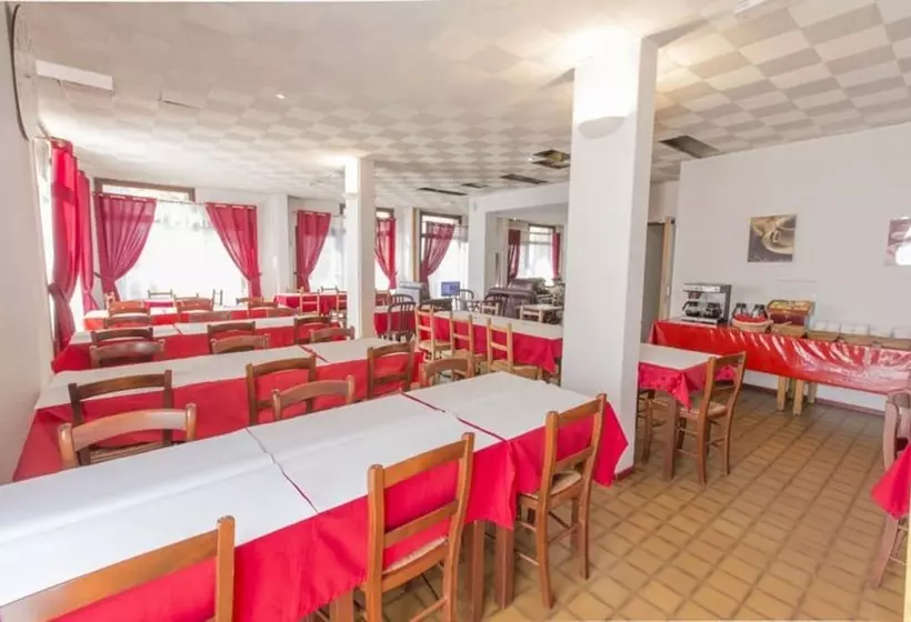 Hipotel Marne La Vallée