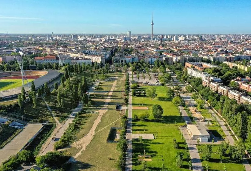 هتل Corner Hostel Berlin Prenzlauer Berg