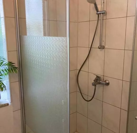 هتل Corner Hostel Berlin Prenzlauer Berg