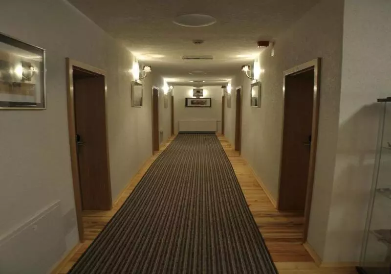 هتل Guesthouse Stari Tišler