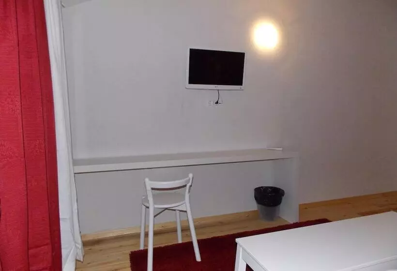 هتل Guesthouse Stari Tišler