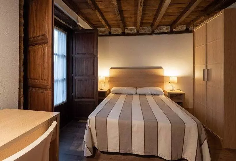 교외 호텔 Apartamentos Posada La Robla