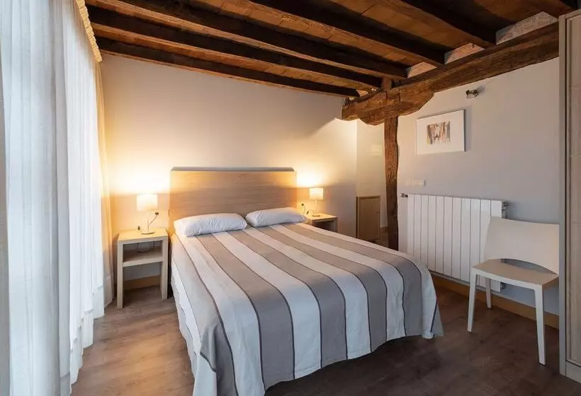 교외 호텔 Apartamentos Posada La Robla