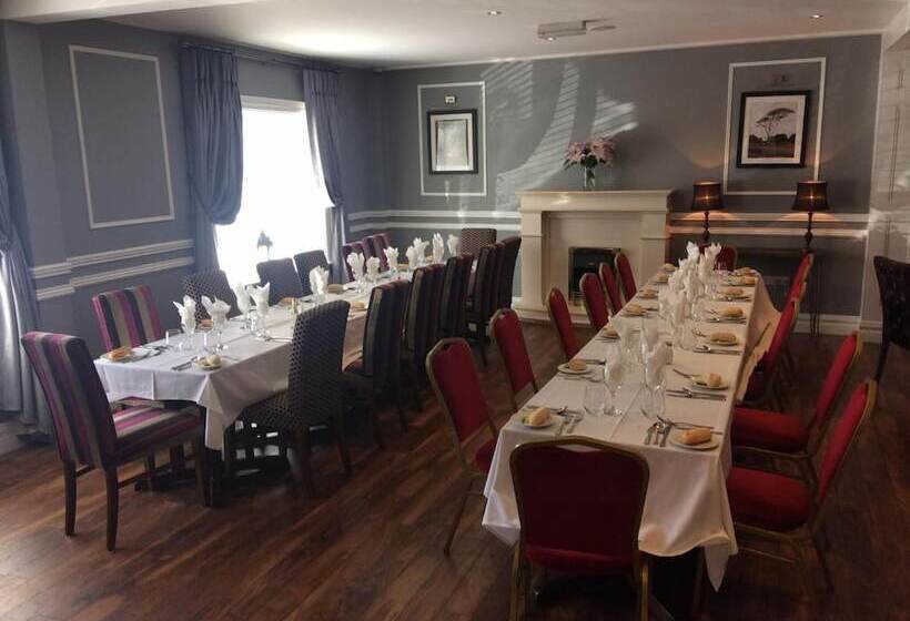 בית מלון כפרי The Gateway