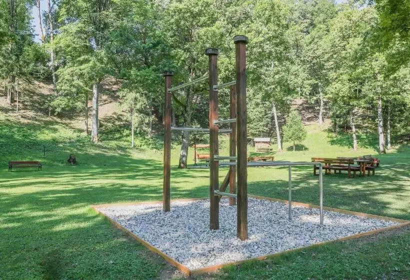 پانسیون Penzion Pibernik   Adults Only