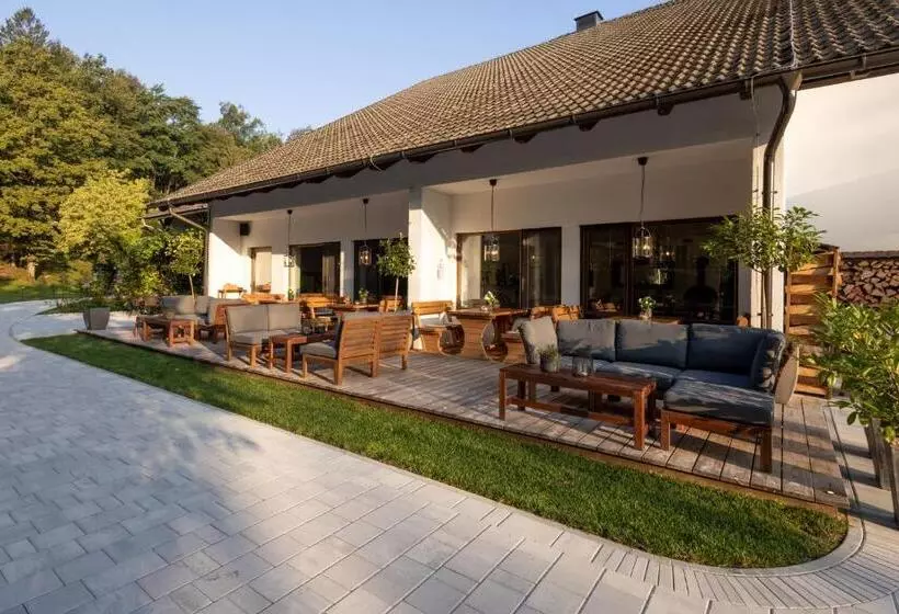 پانسیون Penzion Pibernik   Adults Only