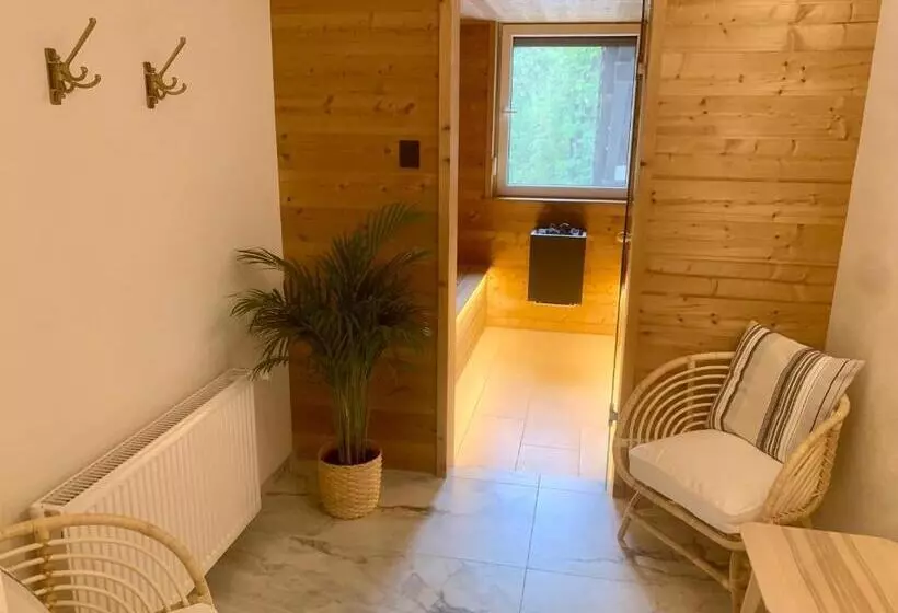 پانسیون Penzion Pibernik   Adults Only