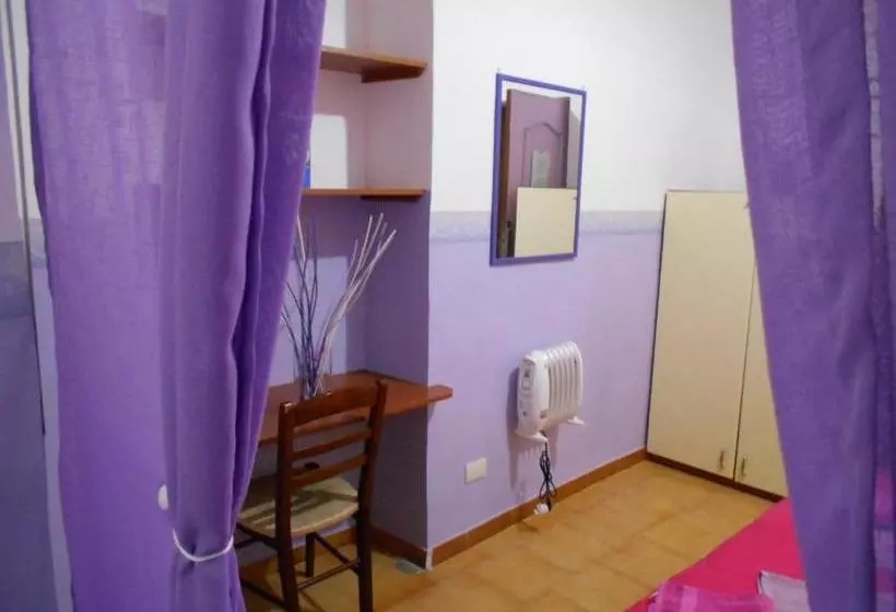 Robby's House Bed & Breakfast