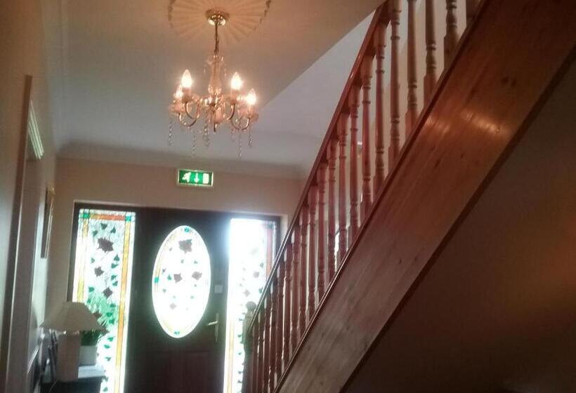 Rocksberry Bed & Breakfast