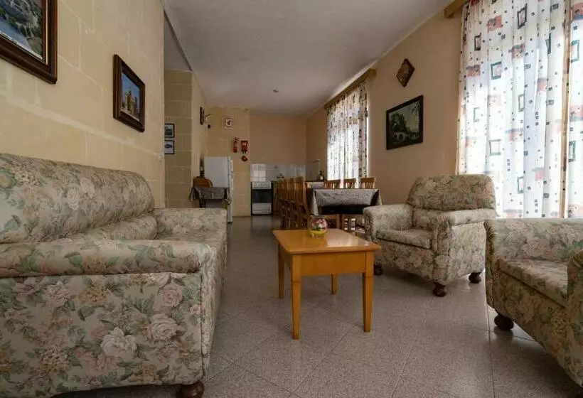 Sunset Seaview Apartments