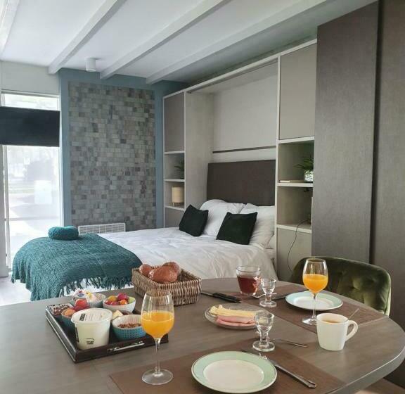 Bed And Breakfast En Studio Het Atelier