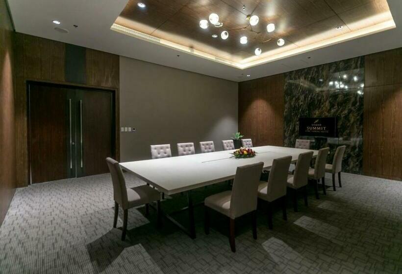 Grand Summit Hotel General Santos