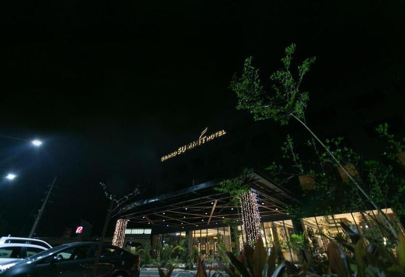 Grand Summit Hotel General Santos