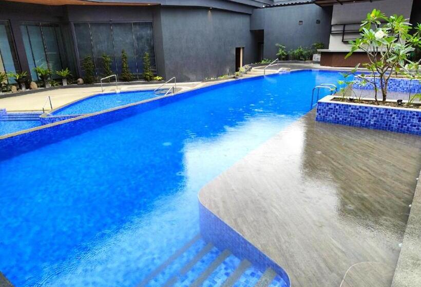 Grand Summit Hotel General Santos