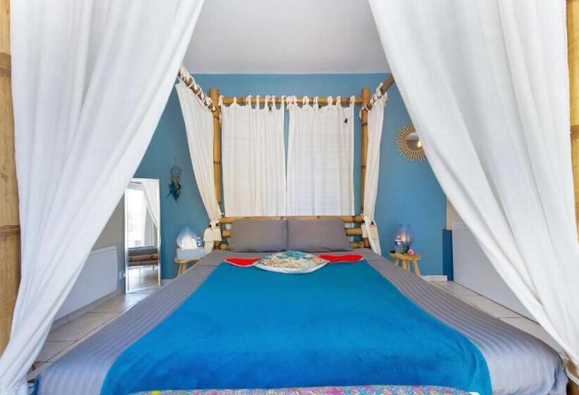 بنسيون Appartement Jacuzzi 4 étoiles   Love Room Beauté