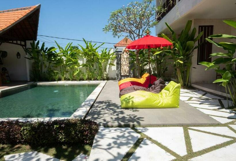 פנסיון Mupu Jana G.house Keramas