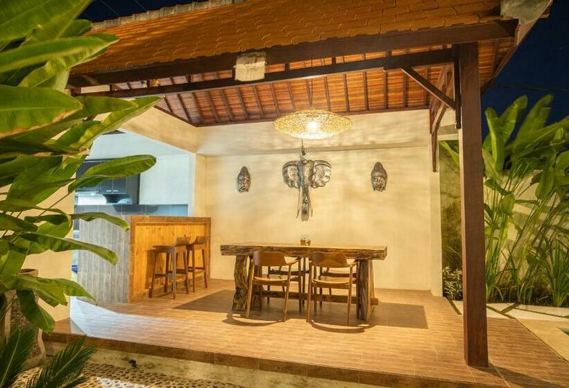 פנסיון Mupu Jana G.house Keramas