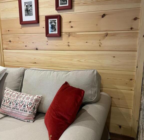 ホテル Fonda Peremiquel