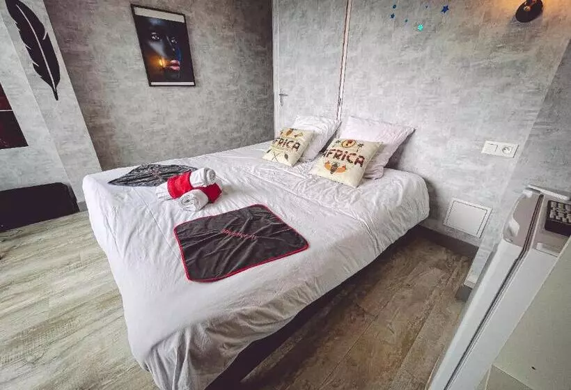 پانسیون Africa Panoramique By Carl Emilie