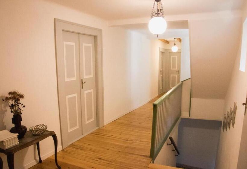 بنسيون Oltre L Arco