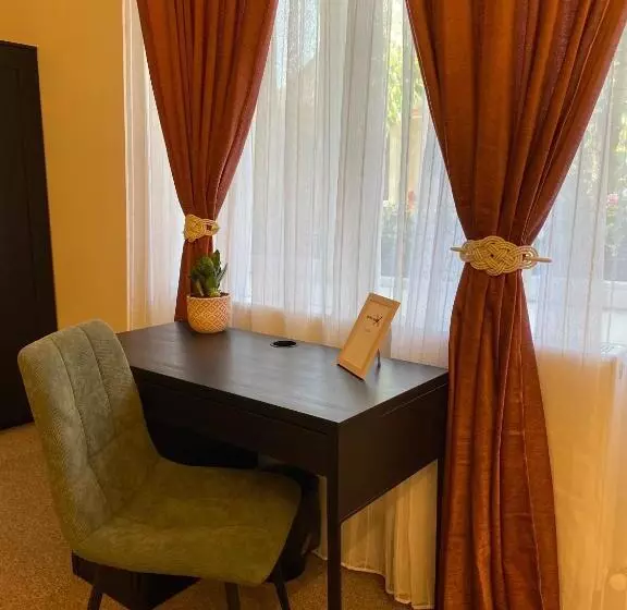 Majatalo Boutique Rooms With Parking