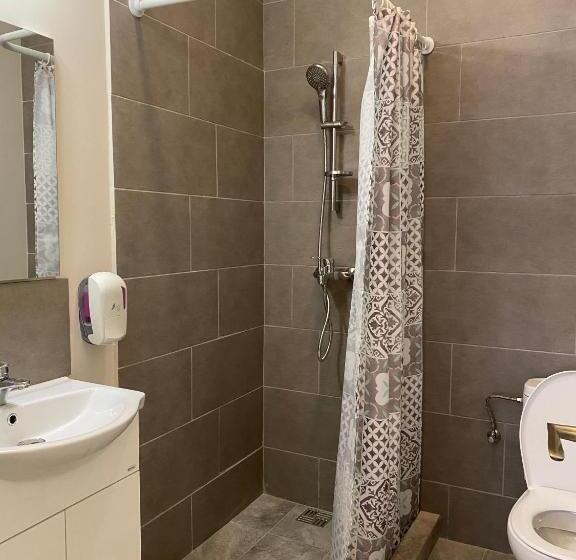 پانسیون Boutique Rooms With Parking