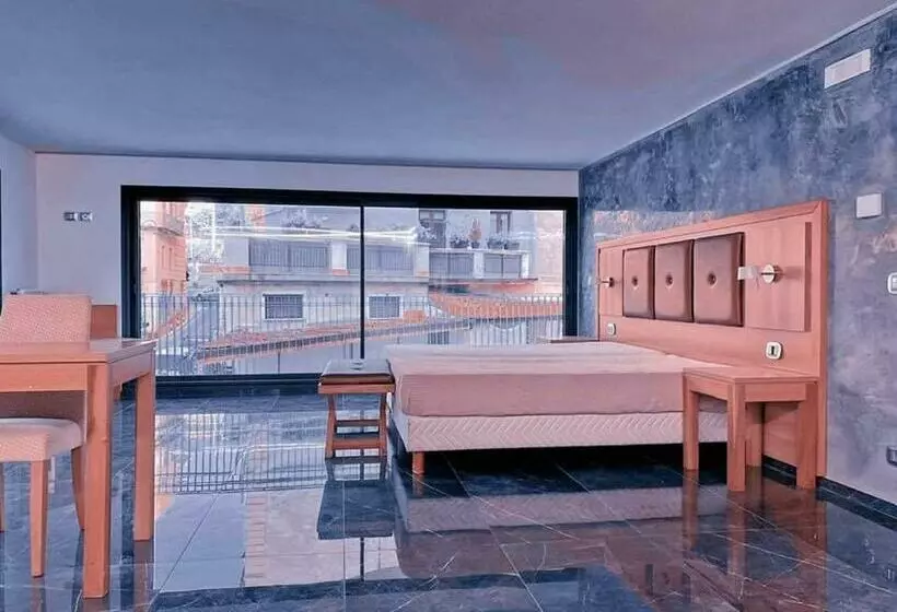 پانسیون Kefa Suite