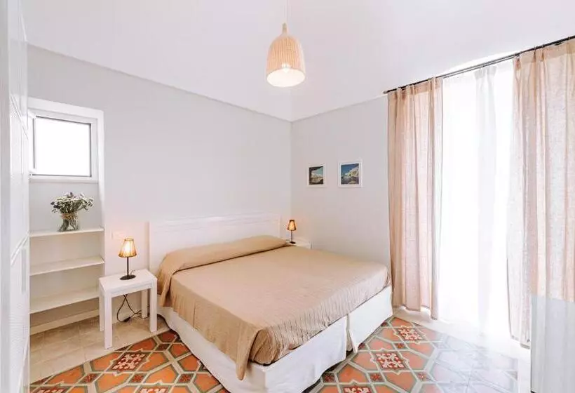 پانسیون Lamare Cucina E Dimore