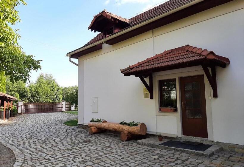 بنسيون Palírna Bludov