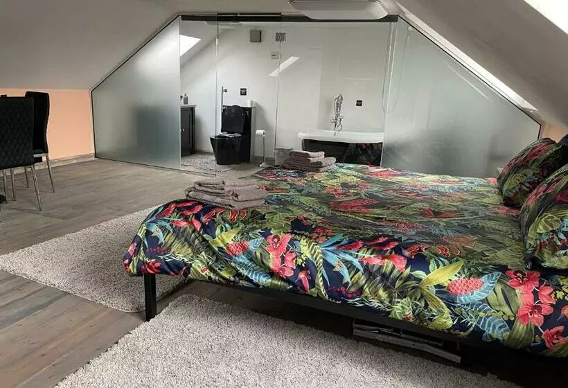 ペンション Robinas Cotswold Coach House