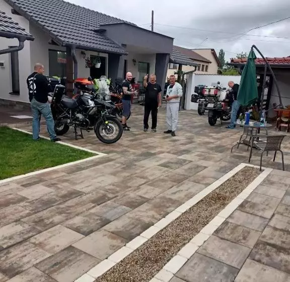 ペンション Vila Ge