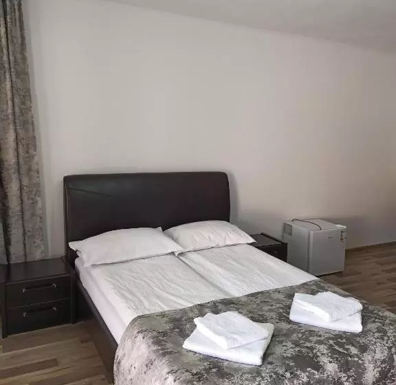 ペンション Vila Ge