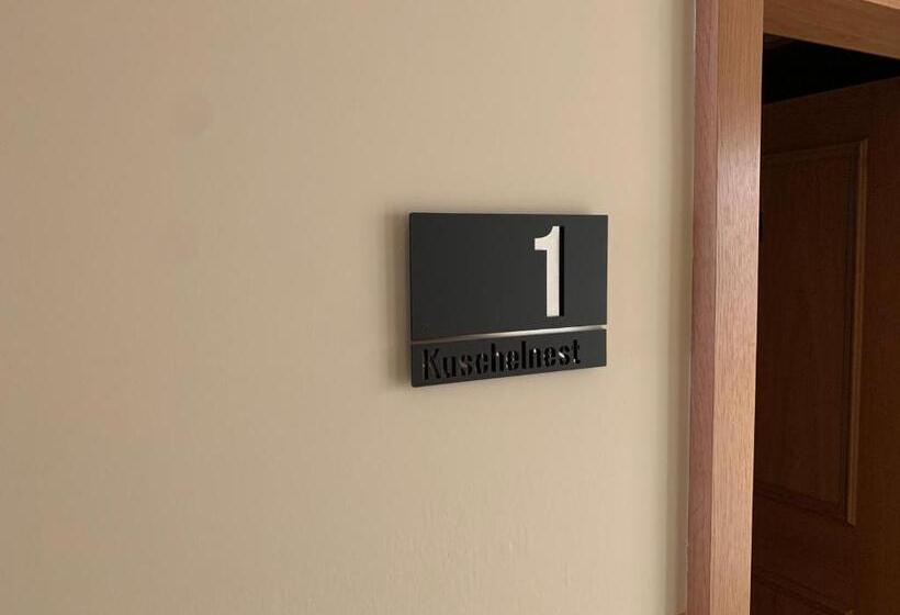 فندق صغير Gasthof Zum Schilling