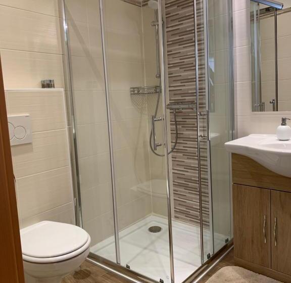 فندق صغير Gasthof Zum Schilling