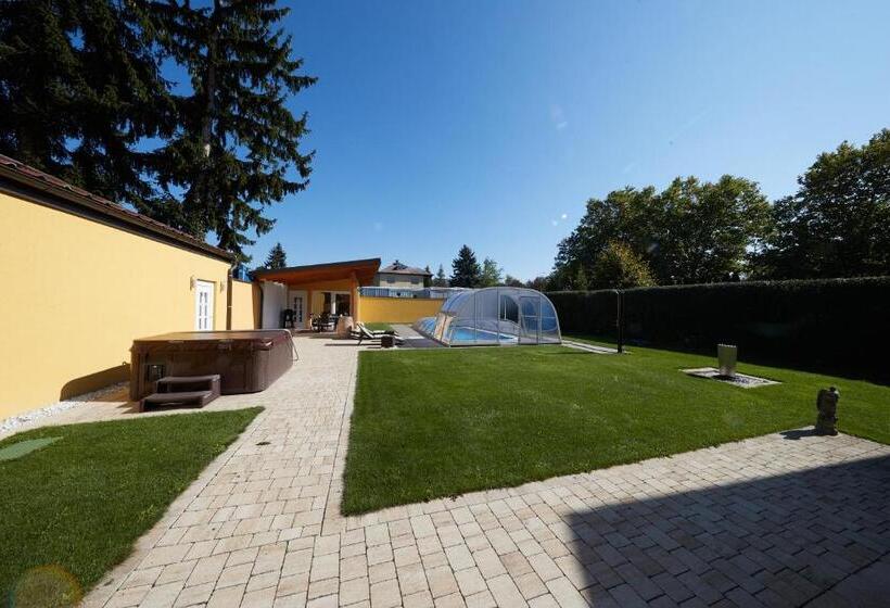 فندق صغير Gasthof Zum Schilling