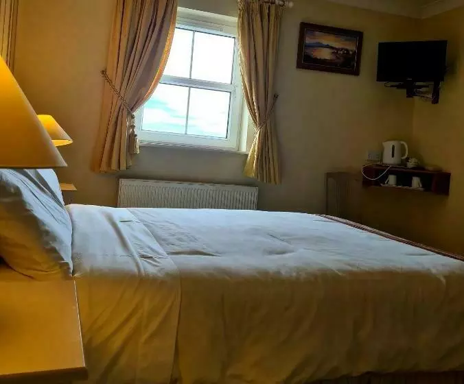 Archmor House B&b