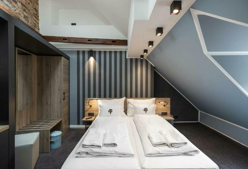 Oldtown Studios By Daspaul